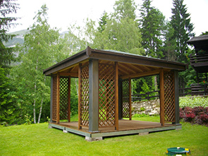 Gazebo in legno da giardino e tarrazzo con coperture in legno o pvc